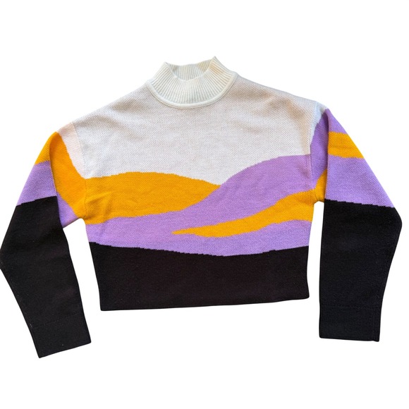 Sweaters - H&M Abstract Landscape Mock Neck Cropped Sweater Knit Purple Women's Size XXS